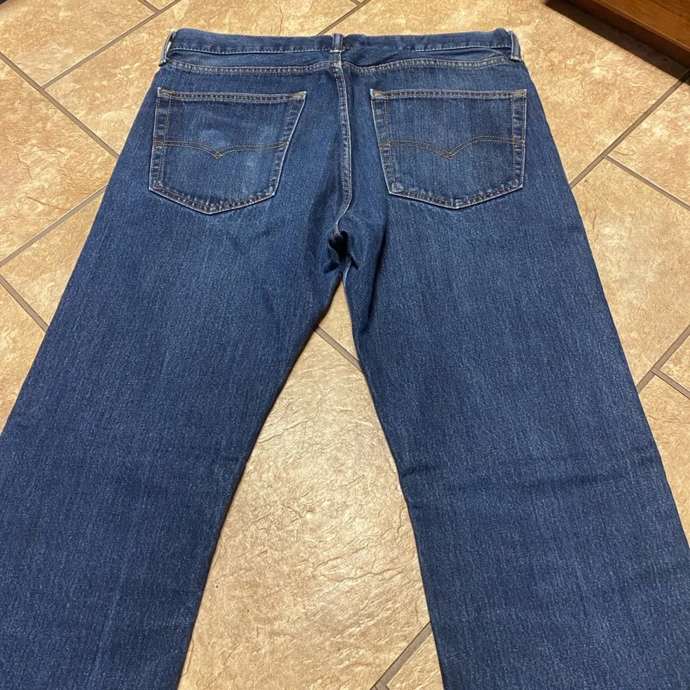 Levi's Dark Blue Straight Men's 36/30 Jeans with some fading Timeless Classic